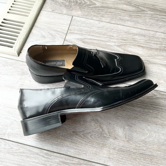 Kenneth Cole Black Leather Square Tod Tassel Loafer - Picture 4 of 16